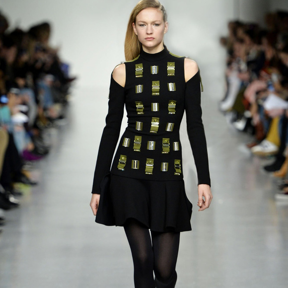 David Koma Dresses & Skirts - David Koma Runway '17 Ribbon Dress